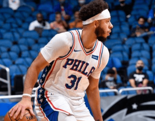 库里数年如 库里数年如