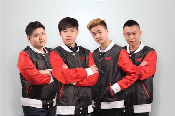 也展现了自 也展现了自